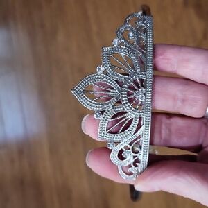 Child's tiara